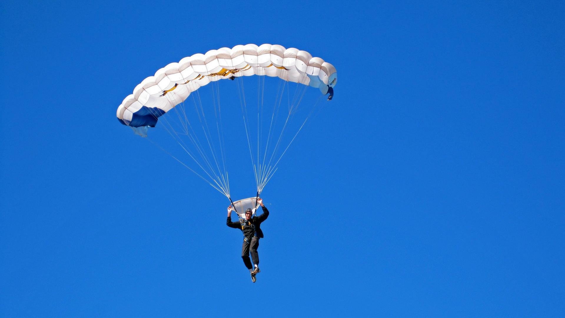 乐鱼体育平台登录-五大联赛是否在赛前模拟反击阶段多线协同机制，五大联赛有回避条款吗